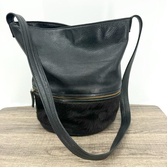 Hare & Hart Handbags - Hare & Hart Black Leather Bucket Shoulder Bag